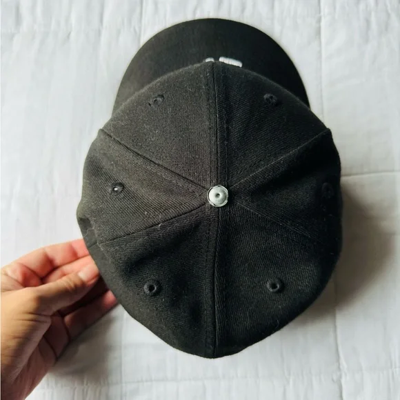 New Era LA MLB Dodges Black & White Baseball Dad Hat - Picture 8 of 8